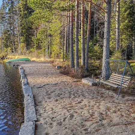 Mustalahden Makasiini By Interhome Hotel