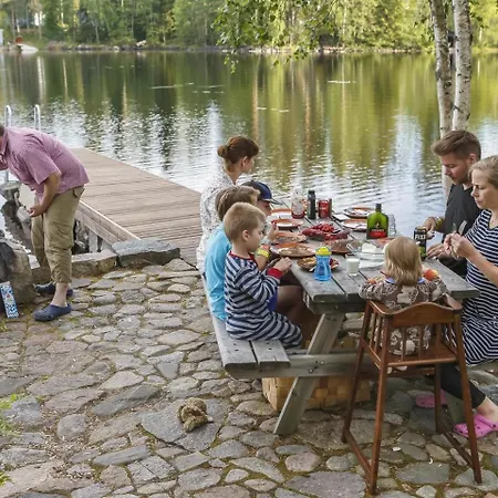 Hotel Mustalahden Makasiini By Interhome