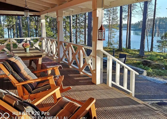 Hotell Mustalahden Makasiini By Interhome *