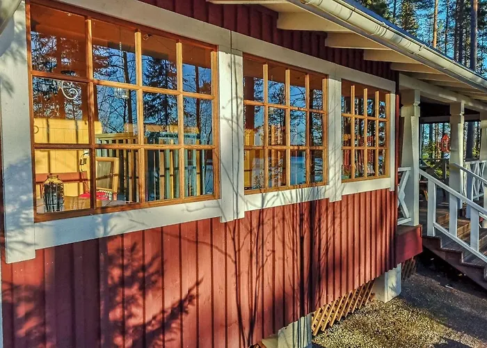 Mustalahden Makasiini By Interhome *